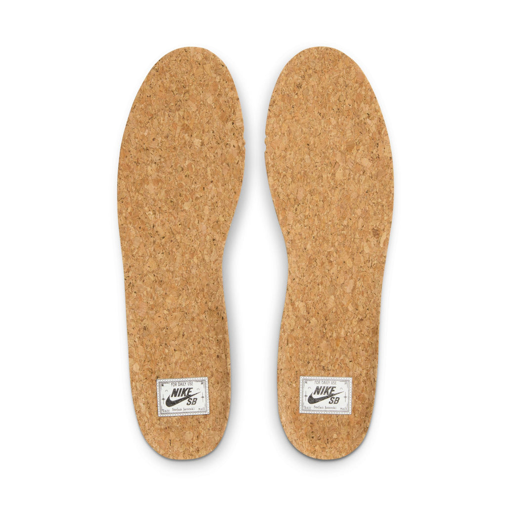 NIKE SB ZOOM JANOSKI OG+ BLACK / WHITE-BLACK insoles on a white background.