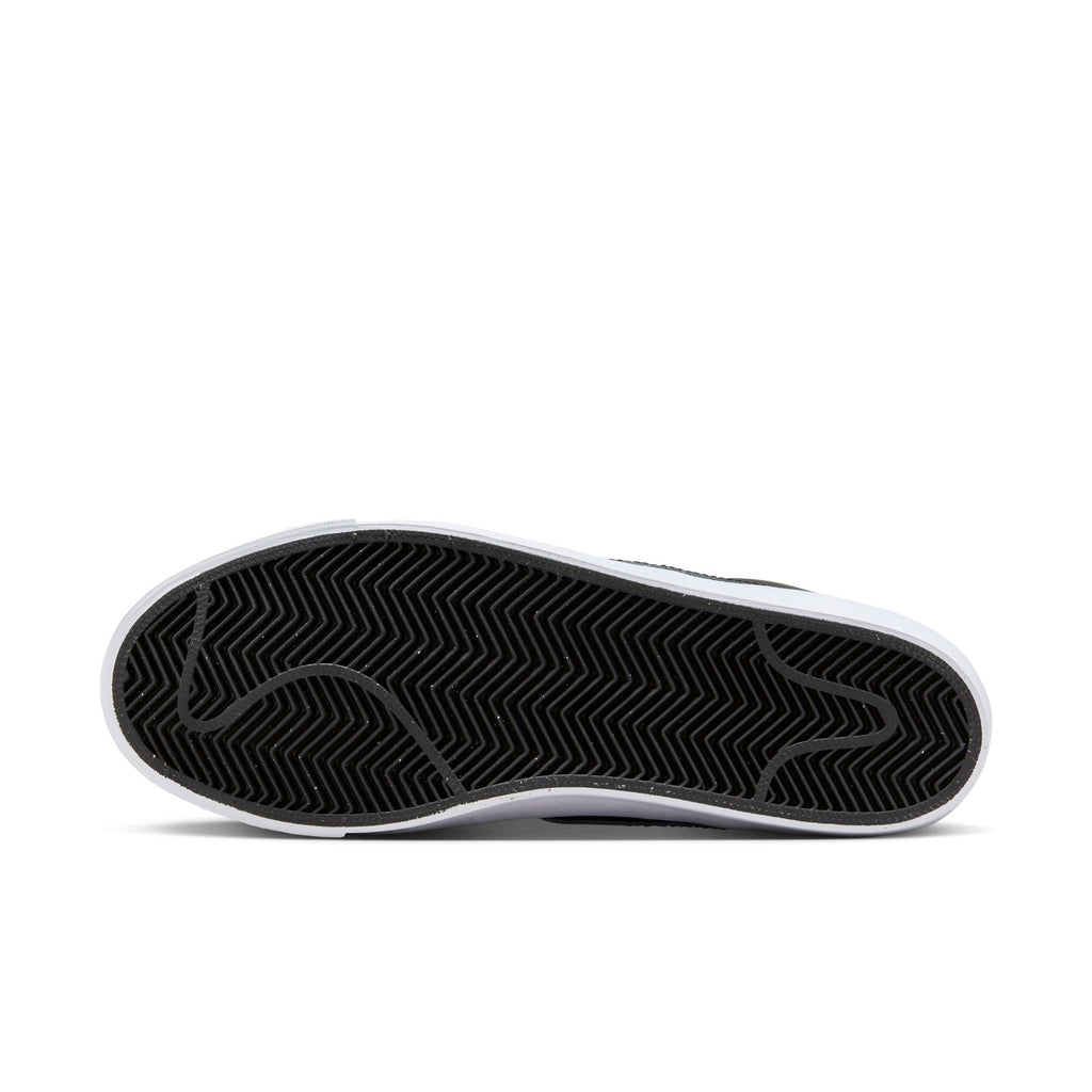 A nike NIKE SB BLAZER MID PRO GT BLACK / METALLIC SILVER sneaker in black and white on a white surface.