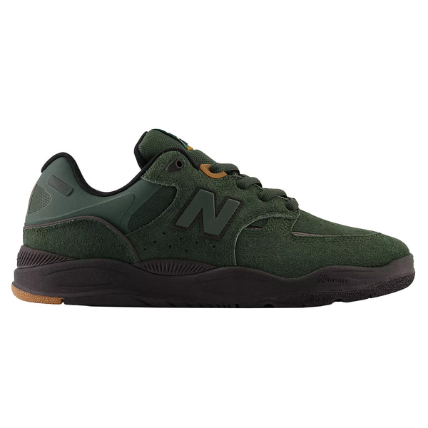 The NB Numeric 1010 Tiago Green/Black sneakers.