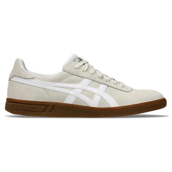 A single ASICS GEL-VICKKA PRO sneaker in cream/white with a classic design, featuring a gum sole and the iconic ASICS stripes on the side.
