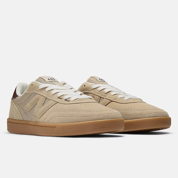 The NB Numeric 440 V2 in Incense/Rich Oak features white laces, gum soles, and a textured beige upper. Perfect for everyday skaters, it showcases a sleek logo on the side and tongue, combining style with performance.