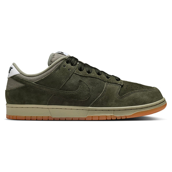 A side view of the nike NIKE SB DUNK LOW PRO B in Sequoia/Sequoia-Light Army-White, featuring olive green suede, a gum rubber sole, white heel and tongue accents, and Pale Ivory nubuck details.