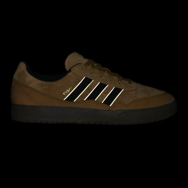 Side view of ADIDAS Tyshawn 2 in Mesa/Core Black/Gum on a black background, highlighting its impact cushioning designed for skateboarding.