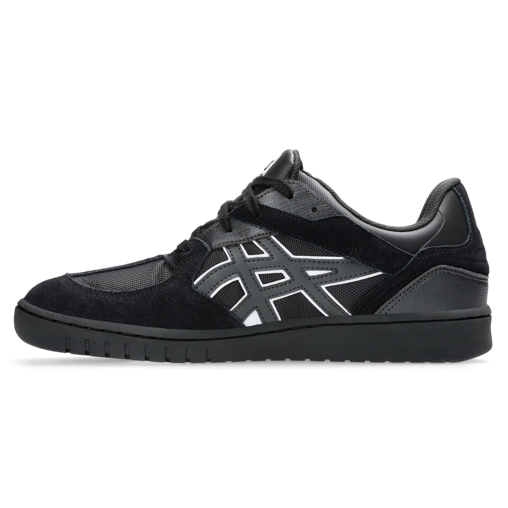 An ASICS GEL-SPLYTE BLACK / GRAPHITE GREY with a white "X" shaped design on the side, a lace-up closure, and FF BLAST cushioning for superior comfort.