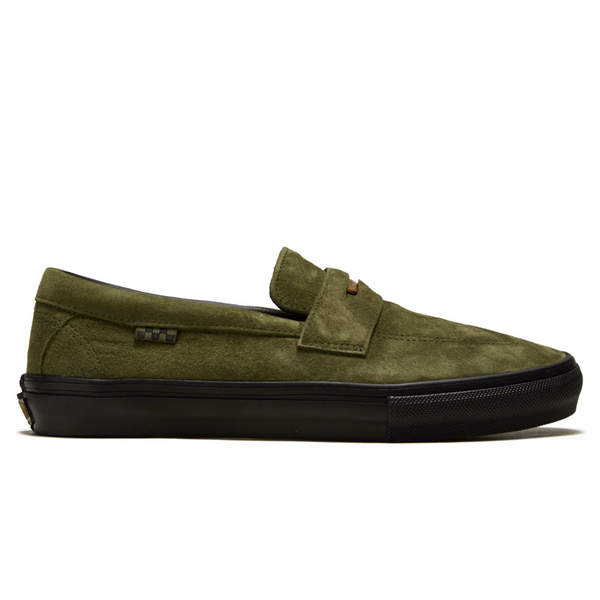 VANS BEATRICE SKATE STYLE 53 DARK OLIVE in olive green combine durability and skate style.