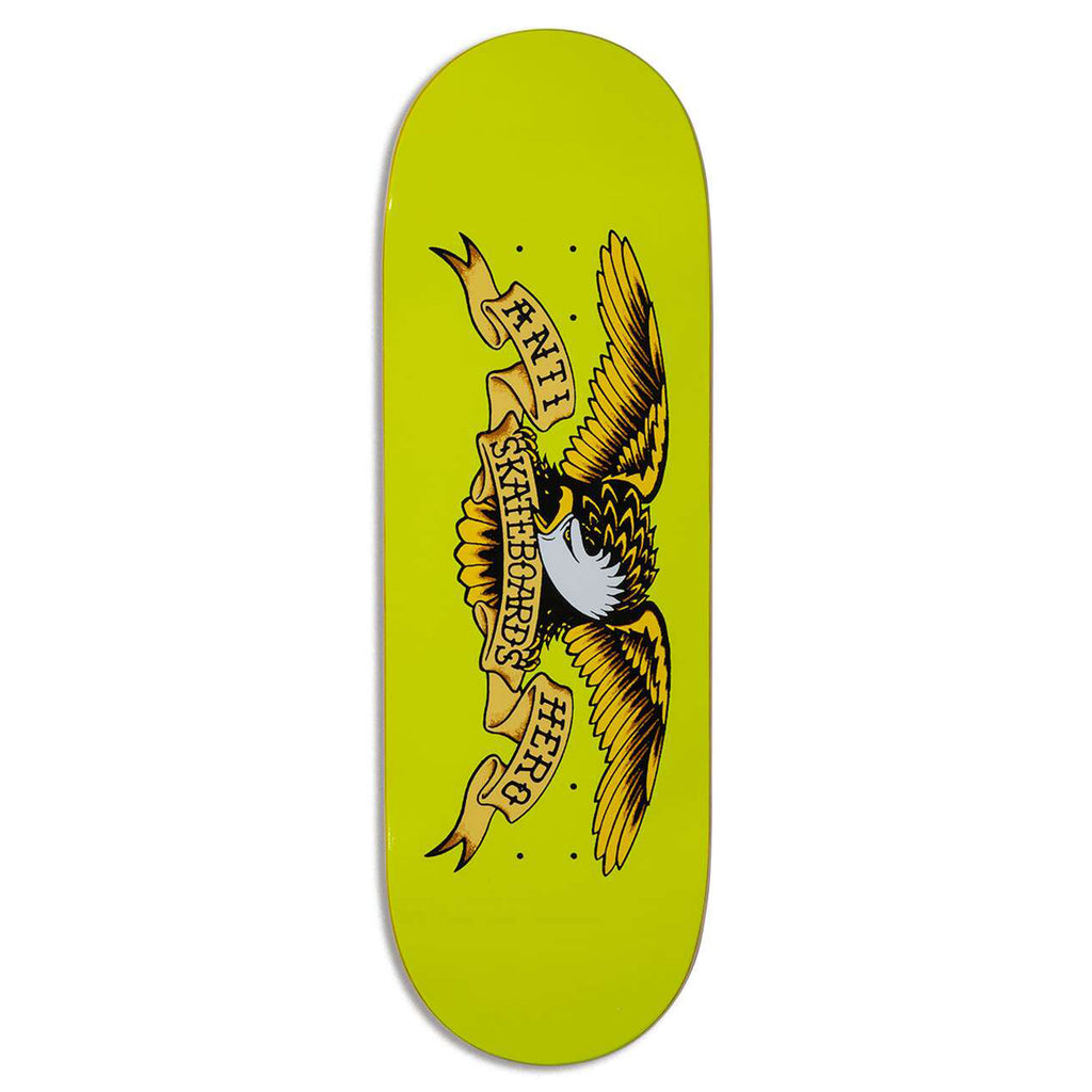 Introducing the ANTIHERO CLASSIC EAGLE HORSE PILL skateboard deck, showcasing a bold winged eagle graphic grasping a banner with "ANTI HERO." This 8.75" wide deck is ideal for those who appreciate Trujillo's flair and seek to capture the essence of an anti-skateboarding hero while riding.