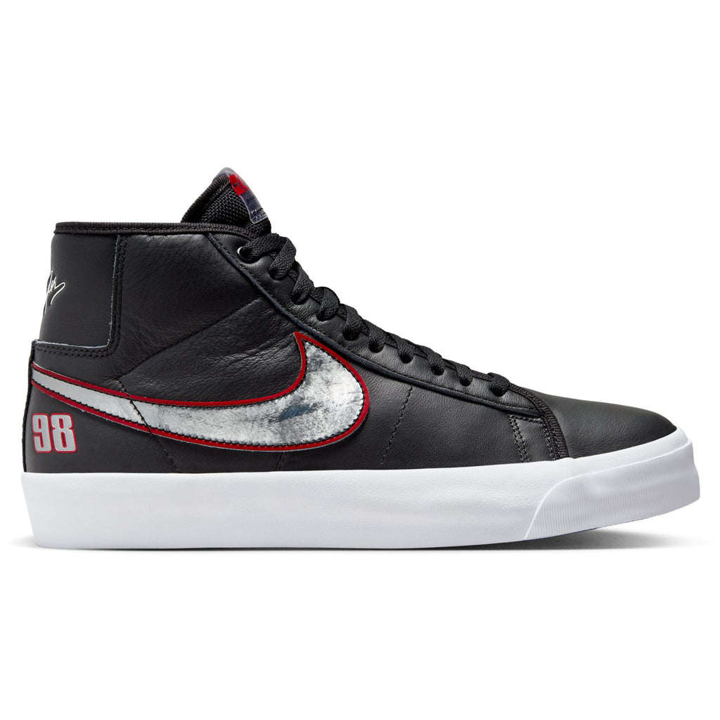 The Nike SB Blazer Mid Pro GT in black and red is a skateboarding shoe with influences from Grant Taylor's signature Nike Zoom Blazer design.