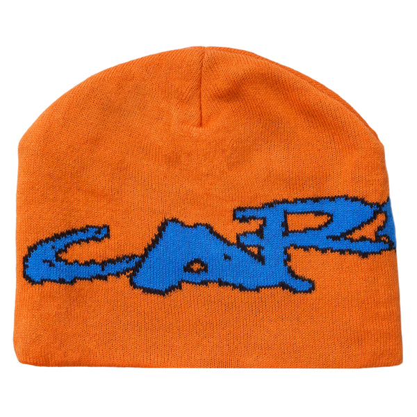 A CARPET NO FOLD BEANIE ORANGE with the word "Cari" on it.
