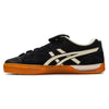ASICS introduces its new GEL-FLEXKEE PRO BLACK / BIRCH model, perfect for skateboarding enthusiasts.
