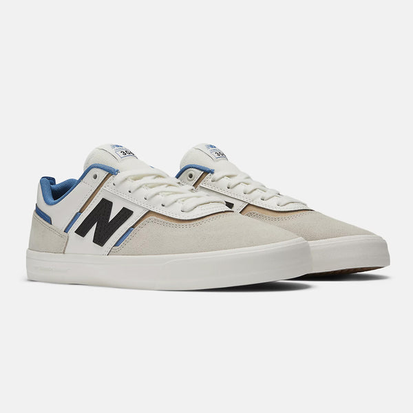 A pair of new NB Numeric FOY 306 Sea Salt / Timberwolf sneakers, designed as a vulcanized skate shoe.
