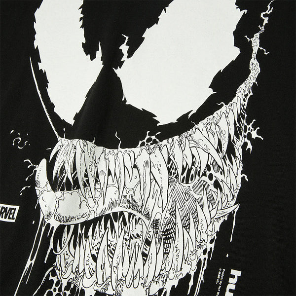The HUF X MARVEL SPIDER-MAN VILE T-SHIRT by HUF features a black and white graphic of Venom’s face with large eyes and sharp teeth, plus the Marvel logo—a must-have short sleeve cotton tee for Spider-Man fans.