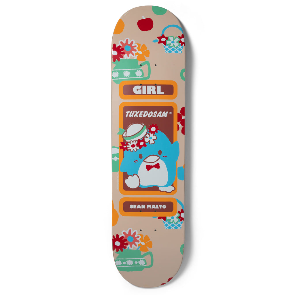 A GIRL MALTO HELLO KITTY AND FRIENDS skateboard.