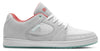 A women's white ES skate shoe perfect for skateboarders.