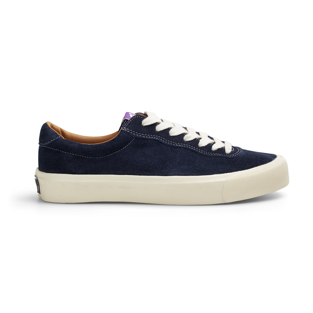The men's LAST RESORT AB VM001 OLD BLUE/WHITE sneaker with white laces, Last Resort AB.