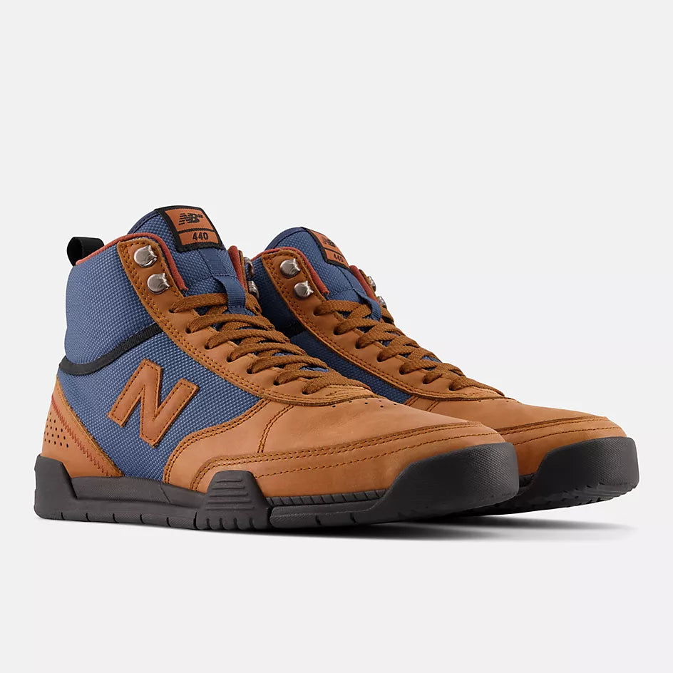 A pair of NB NUMERIC 440 TRAIL BROWN / NAVY sneakers on a white background.