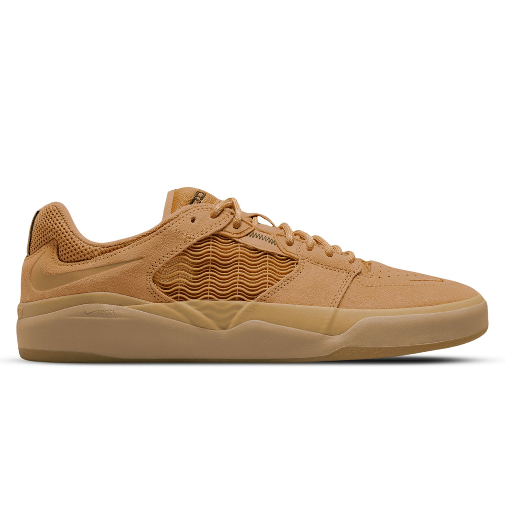 Introducing the NIKE SB ISHOD FLAX / WHEAT - a stylish and versatile shoe that combines the iconic SB swoosh design with the classic wheat colorway. Designed in collaboration with Ishod Flax,