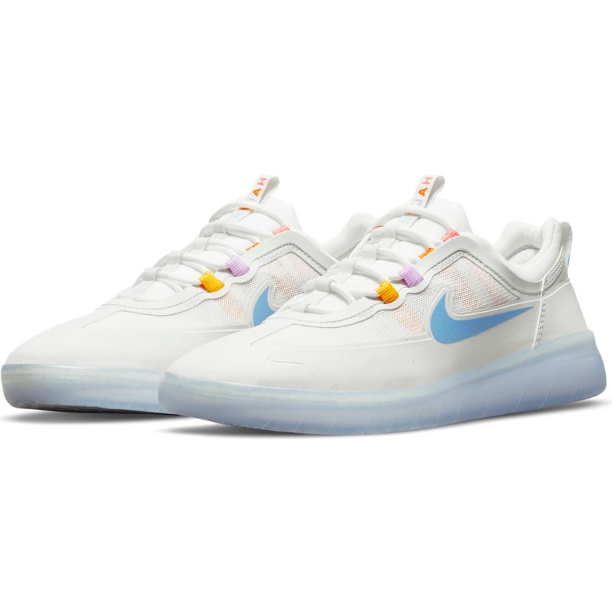 The Nike SB Nyjah Free II in Summit White and Blue.