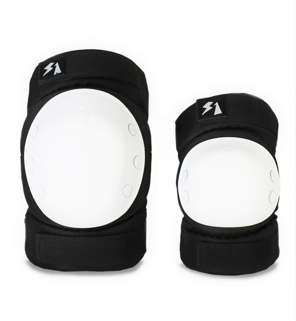 A pair of S1 knee sand elbow pads on a white background.