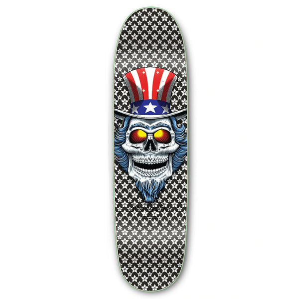 A skateboard deck from STRANGELOVE, named the STRANGE LOVE FIRECRACKER BLACK *SIGNED, features an illustration by Sean Cliver of a skull wearing a hat resembling Uncle Sam's, set against a background of small white stars on a black field. This autographed edition adds an extra layer of exclusivity and allure.