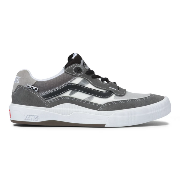 Grey and white VANS SKATE WAYVEE shoes.