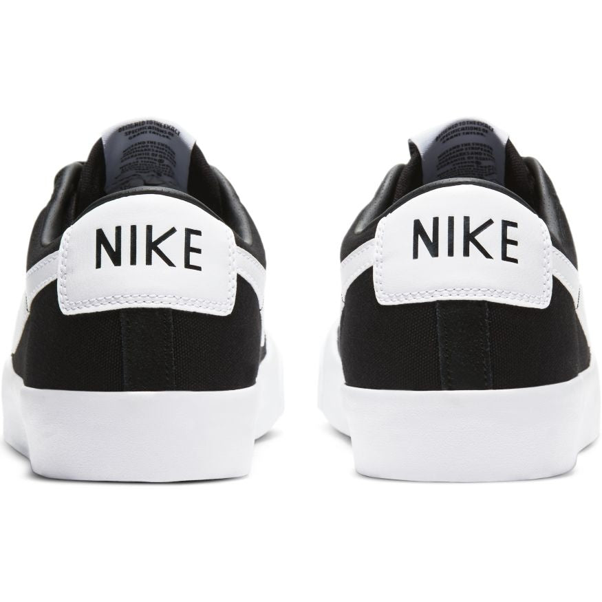 A pair of black and white Nike SB Blazer Low Pro GT sneakers.