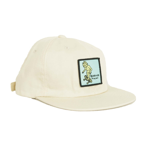 A BLUETILE SKETCHY PATCH HAT EGGSHELL with a sketchy patch of a giraffe on it.