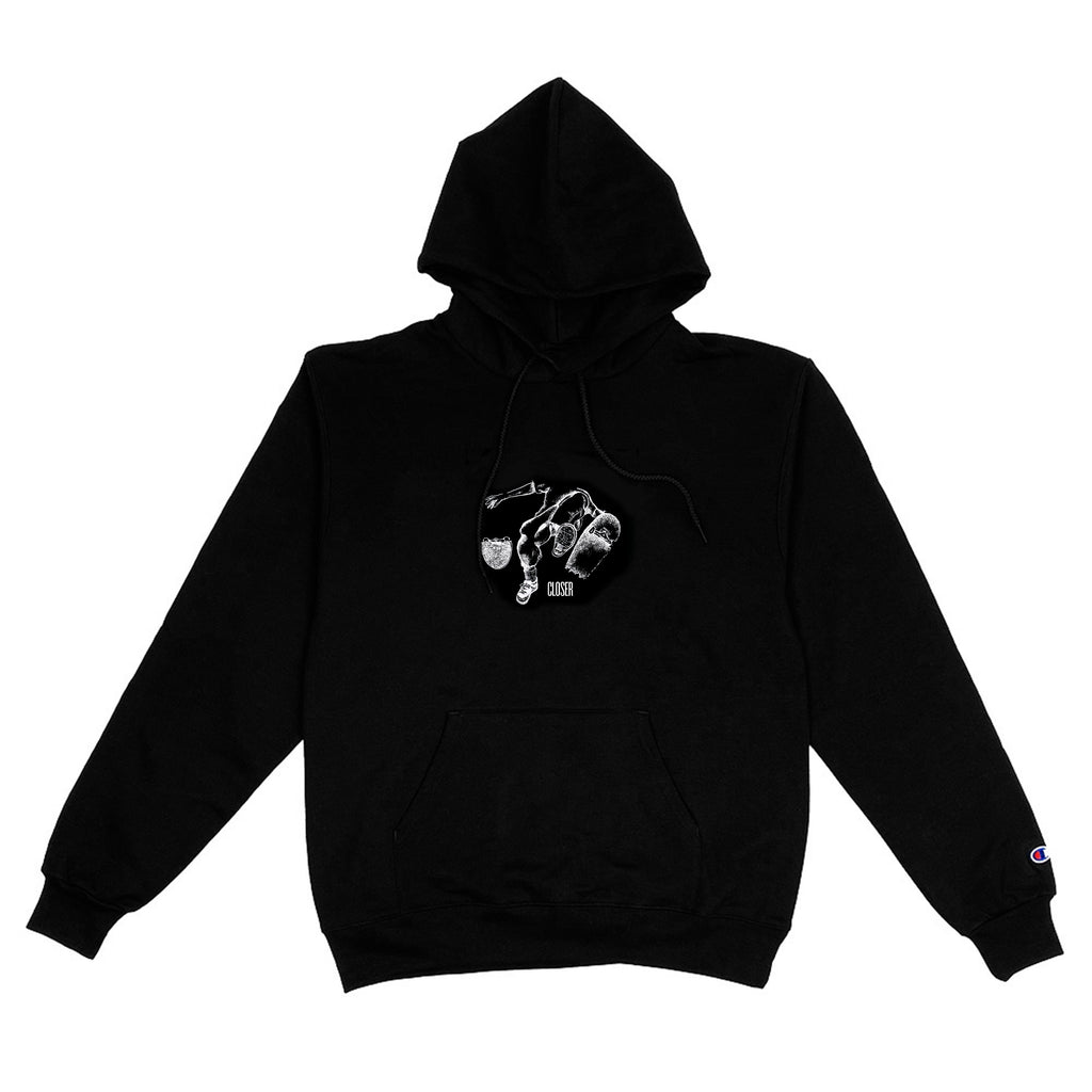 A CLOSER X MIKE GIGLIOTTI FOCUS HOODIE BLACK with a skull on it.