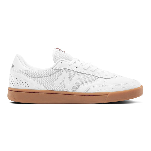 Get the latest NB NUMERIC men's shoes in white and gum, perfect for Skate Shop Day.