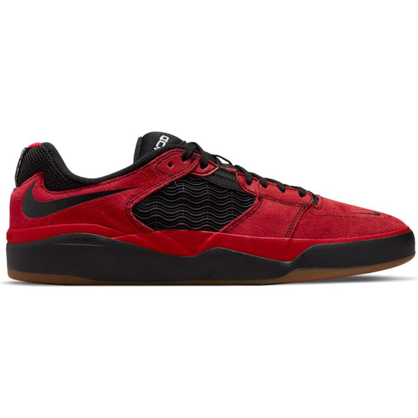The nike NIKE SB ISHOD VARSITY RED / BLACK features a Varsity Red suede upper, mesh panels, black laces, and a gum rubber sole—ideal for NIKE SB fans who want style and performance in a low-top sneaker.