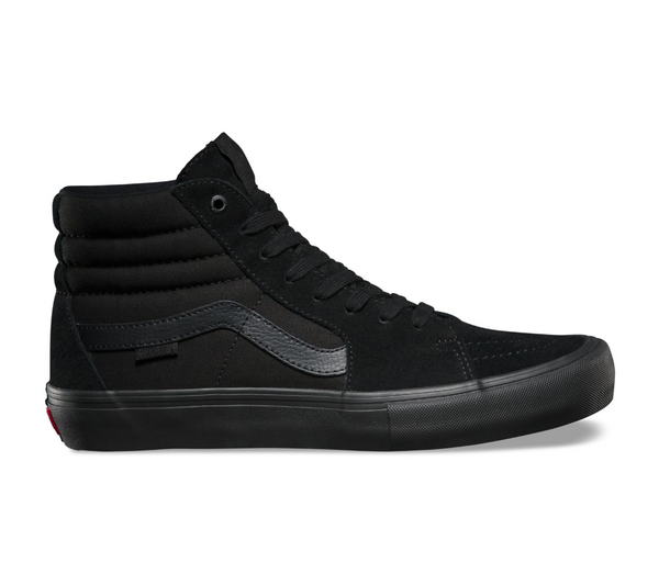 VANS SK8-Hi Pro BLACKOUT in blackout black.
