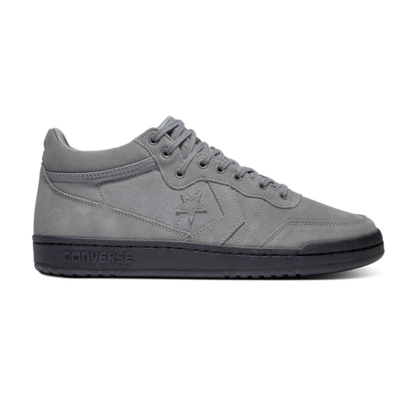 The CONVERSE CONS FASTBREAK PRO MID MASON/BLACK, in the Mason/Black colorway, features a black outsole.