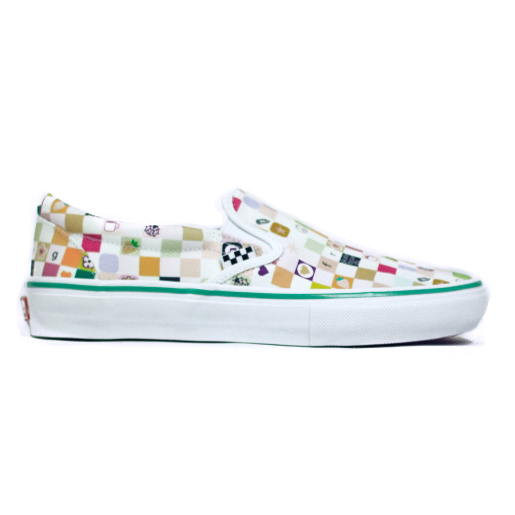 VANS SKATE X FROG SLIP ON WHITE classic slip-on skate shoes in white with multicolored checkerboard pattern.