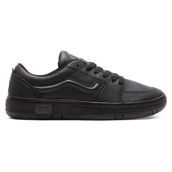 A VANS SKATE FAIRLANE BLACK LEATHER shoe with a black sole on a white background.